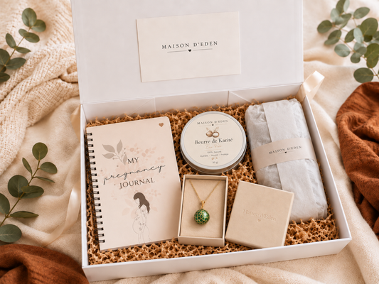 Coffret cadeau grossesse avec bola de grossesse, beurre de karité et journal de grossesse